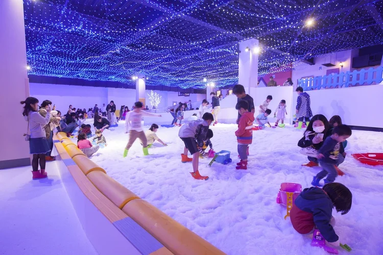東京あそびマーレ スノータウン 雪遊び
